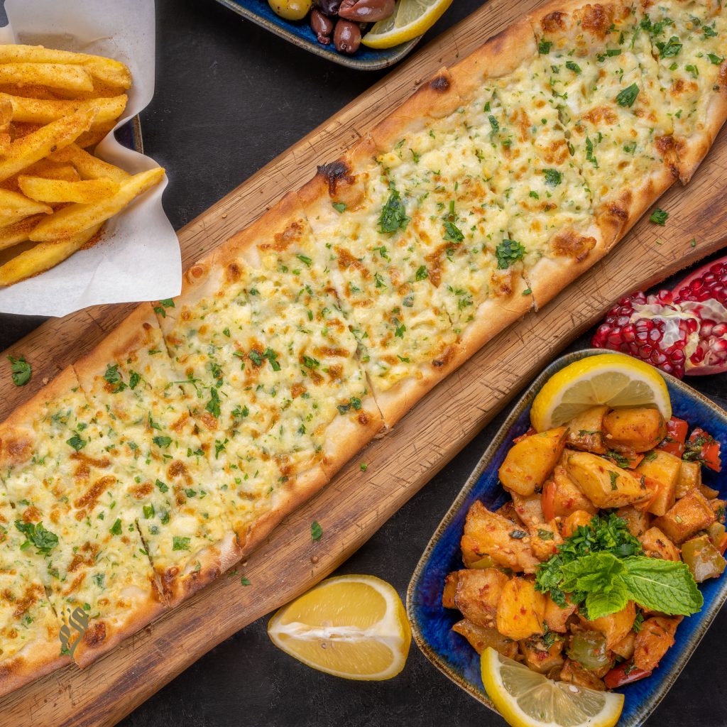 Cheese Pide (V)